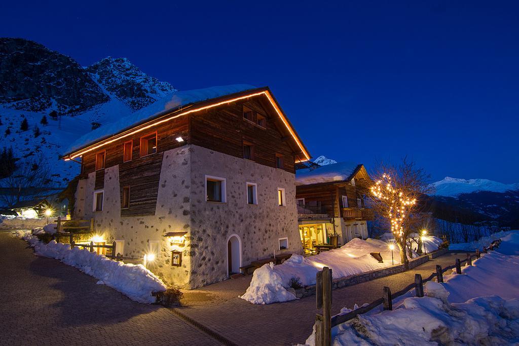 Agriturismo Raethia Isolaccia Εξωτερικό φωτογραφία
