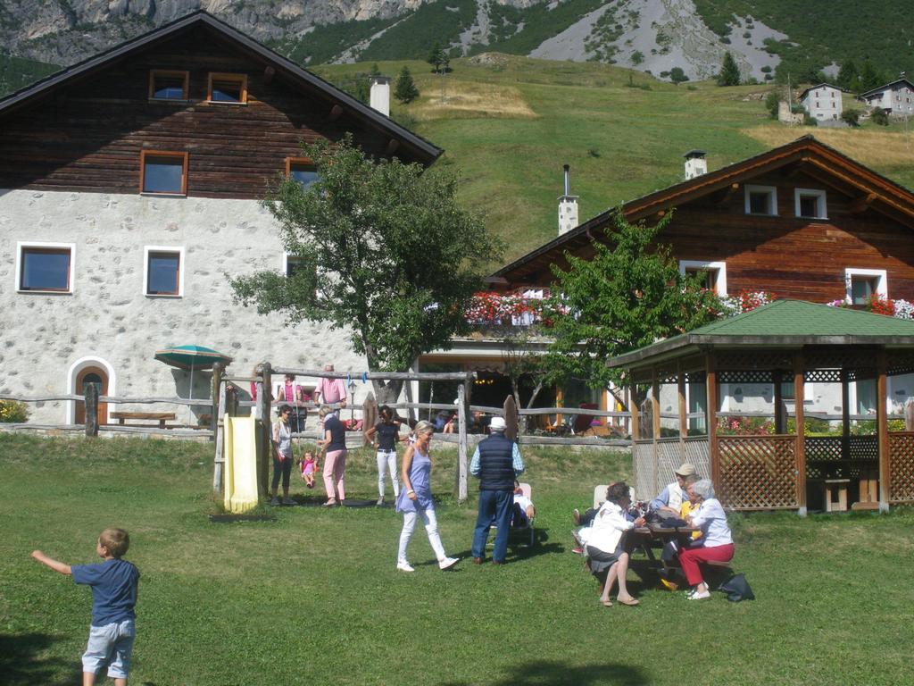 Agriturismo Raethia Isolaccia Εξωτερικό φωτογραφία