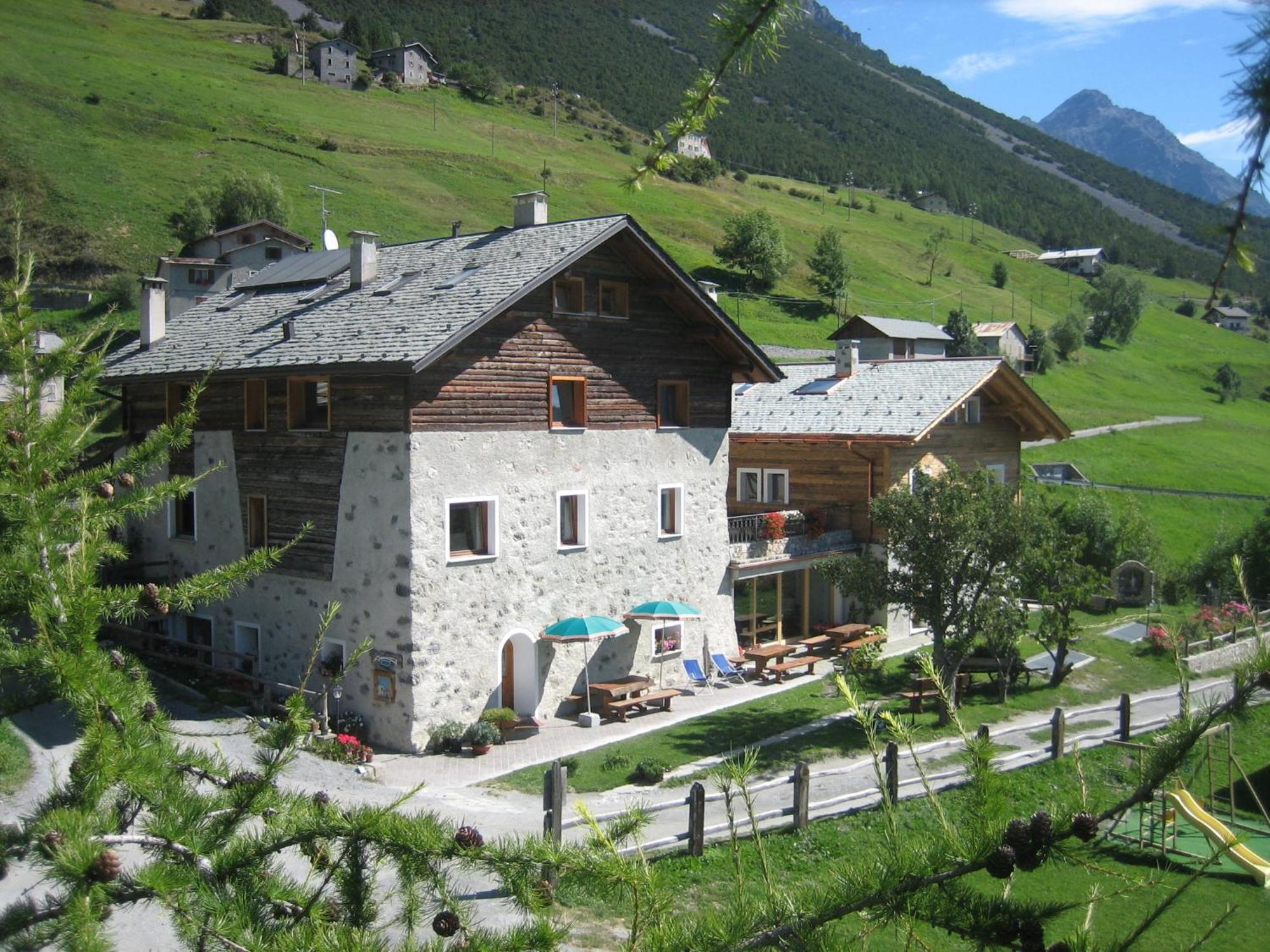 Agriturismo Raethia Isolaccia Εξωτερικό φωτογραφία