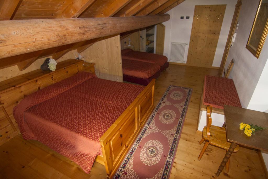 Agriturismo Raethia Isolaccia Εξωτερικό φωτογραφία